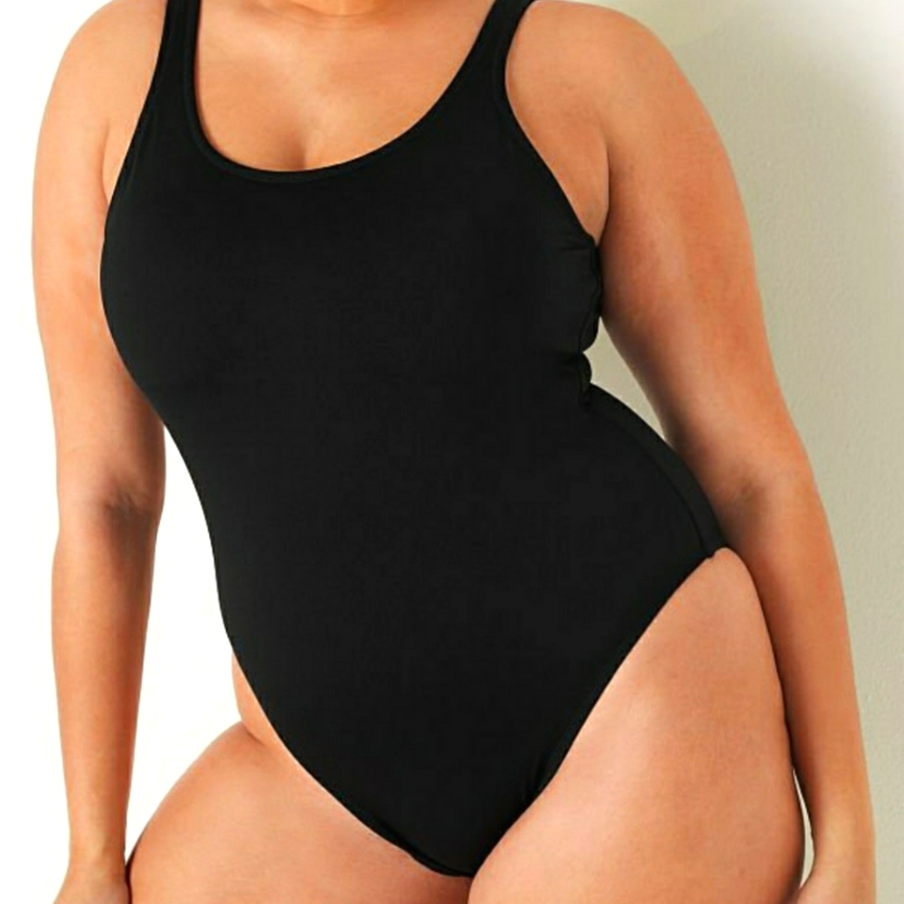 🌞SCOOP NECK ONE-PIECE🩱